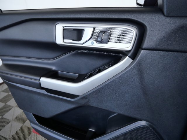 Certified 2021 Ford Explorer Limited AWD/4WD image 25