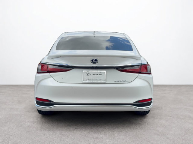 Used 2021 Lexus ES 300h w/ Premium Package FWD image 4
