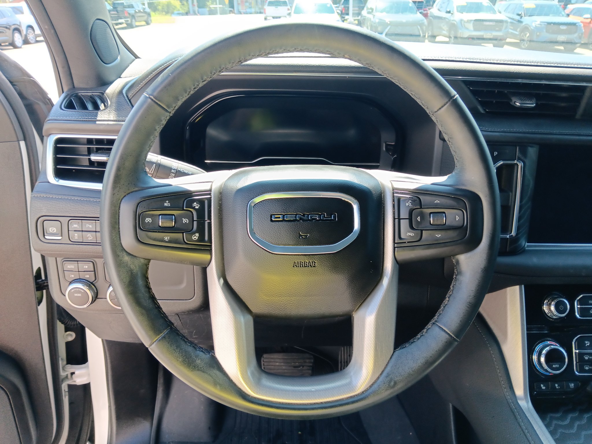 Used 2024 GMC Yukon XL Denali w/ LPO, Floor Liner Package AWD/4WD image 15