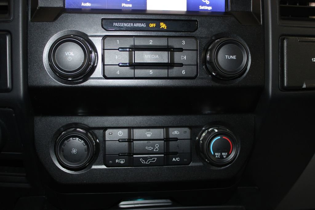 Used 2019 Ford F150 XL w/ Equipment Group 101A Mid AWD/4WD image 32
