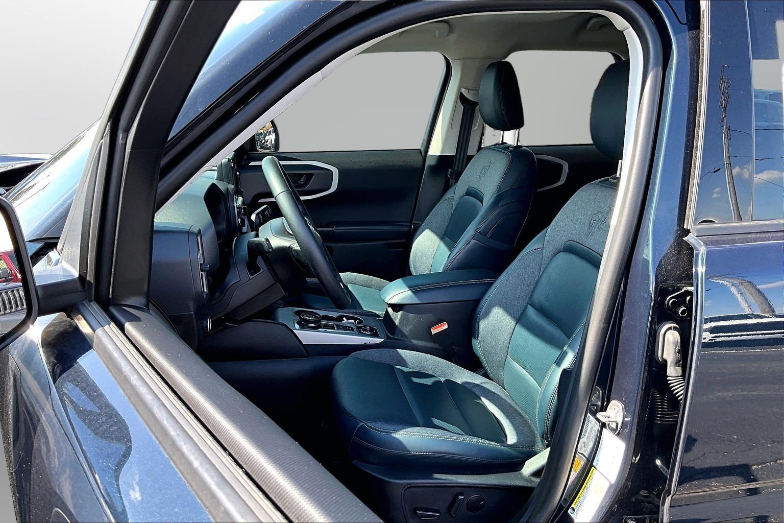 Used 2021 Ford Bronco Sport Outer Banks AWD/4WD image 16