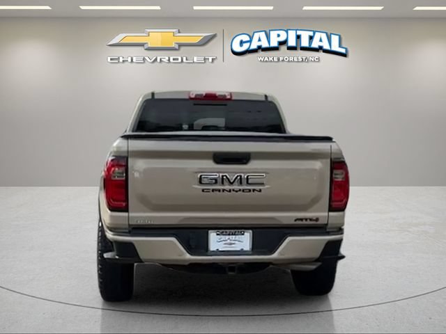 Used 2023 GMC Canyon AT4 w/ AT4 Premium Package AWD/4WD image 4