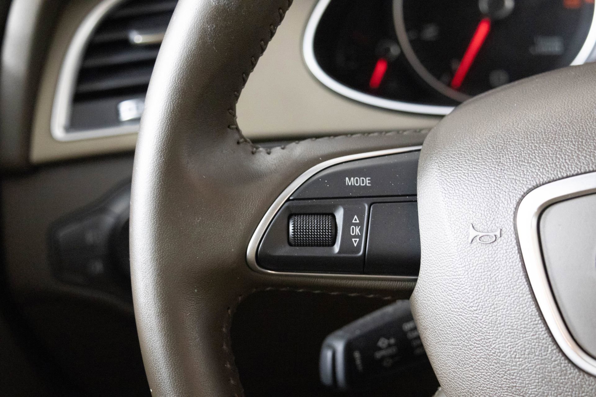 Used 2014 Audi A4 2.0T Premium Plus image 30