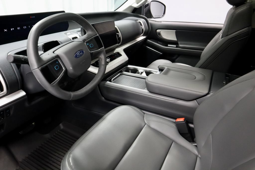 Used 2026 Ford Expedition Max Active AWD/4WD image 23