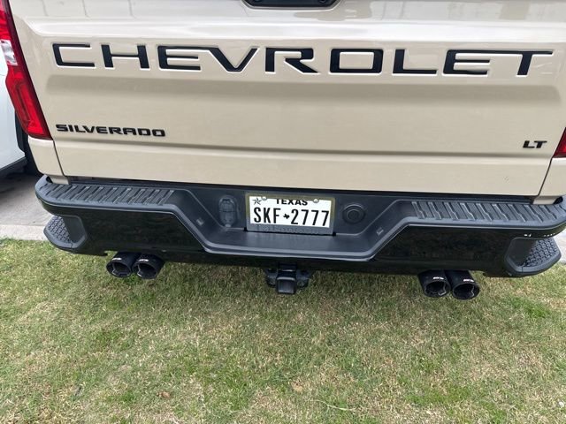 Used 2022 Chevrolet Silverado 1500 LT Trail Boss w/ LPO, Dark Essentials Package AWD/4WD image 5
