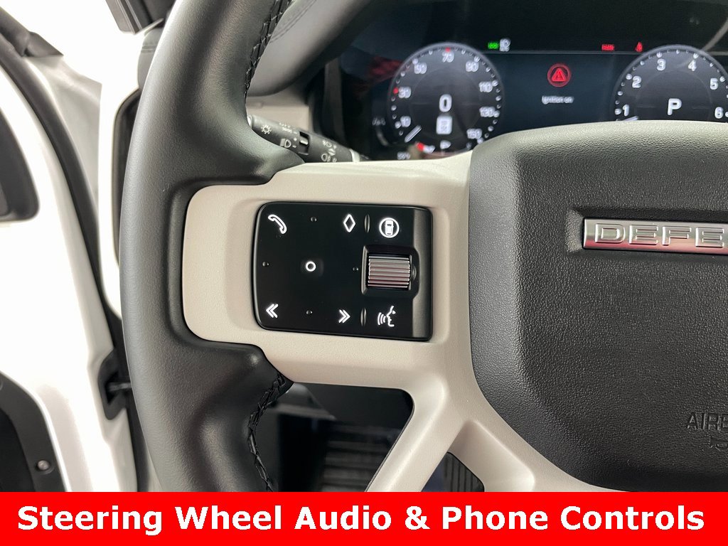 Used 2025 Land Rover Defender 110 S image 30