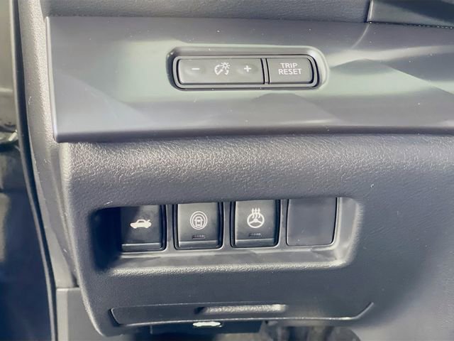Used 2023 Nissan Maxima SR w/ Sport Mat Group image 11