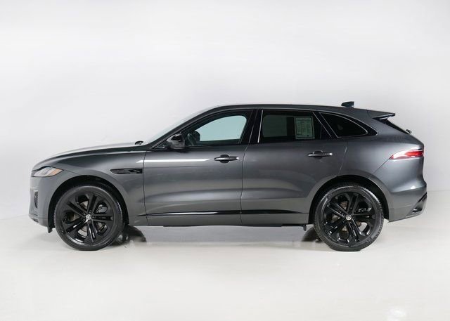 Used 2025 Jaguar F-PACE R-Dynamic S image 6