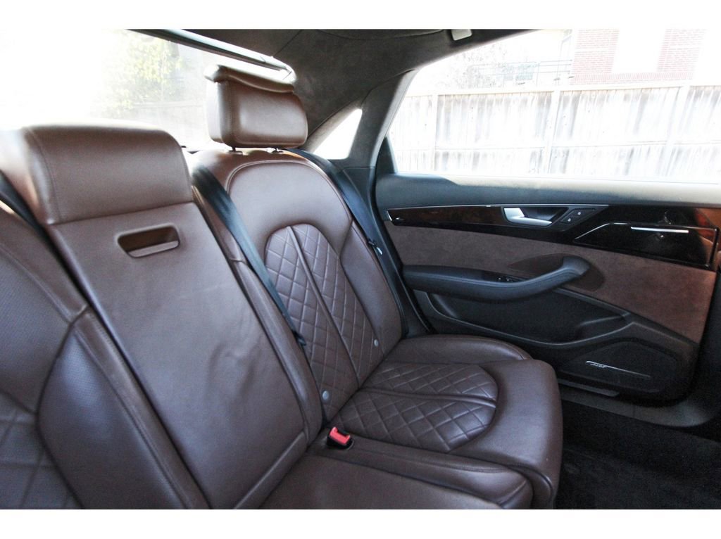 Used 2014 Audi A8 L 3.0T w/ Luxury Package image 12