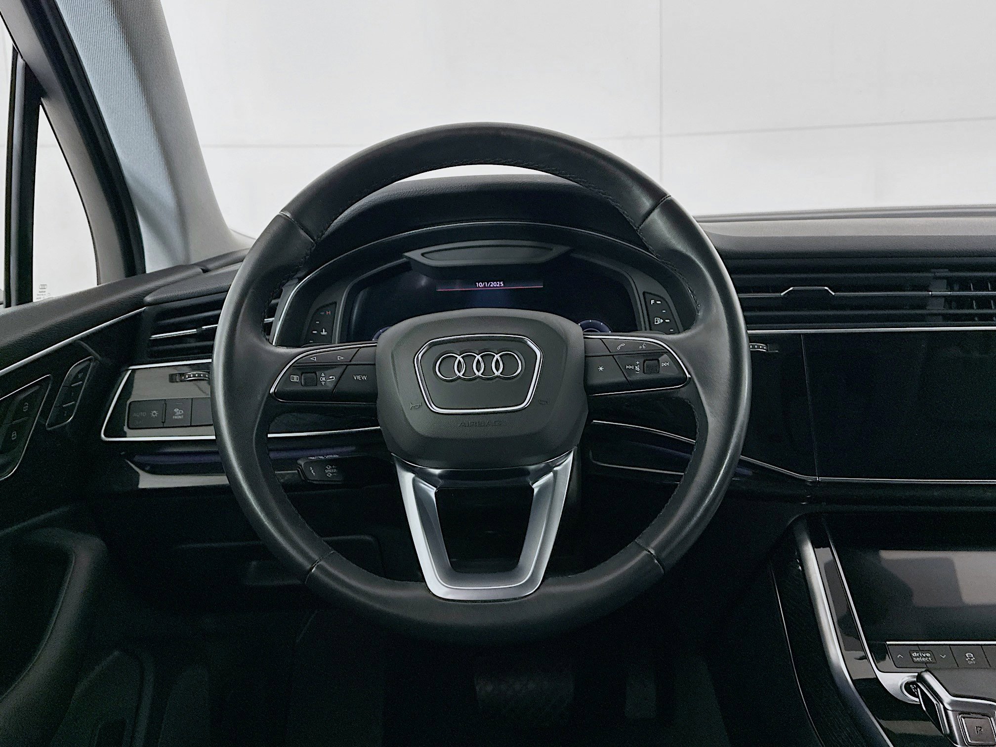 Used 2022 Audi Q7 3.0T Premium image 18