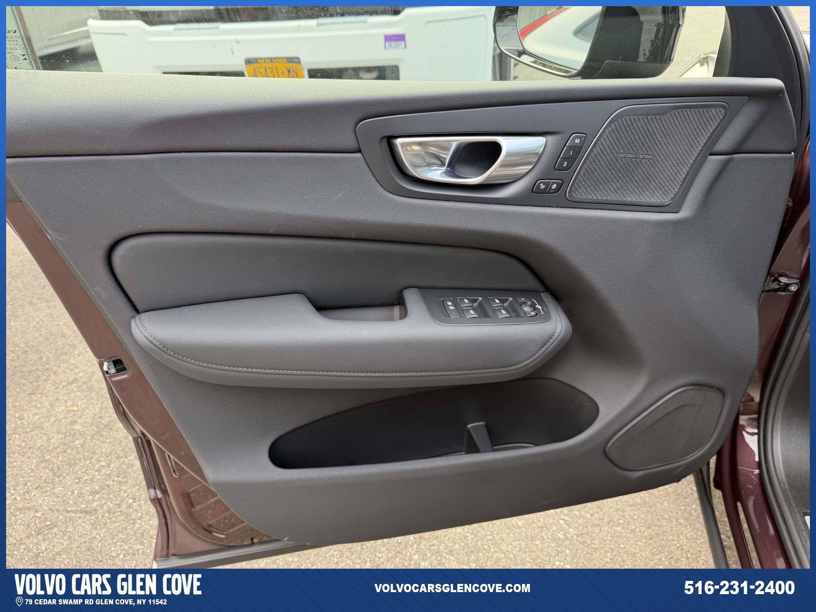 Used 2026 Volvo XC60 B5 Plus w/ Protection Package Premier AWD/4WD image 13