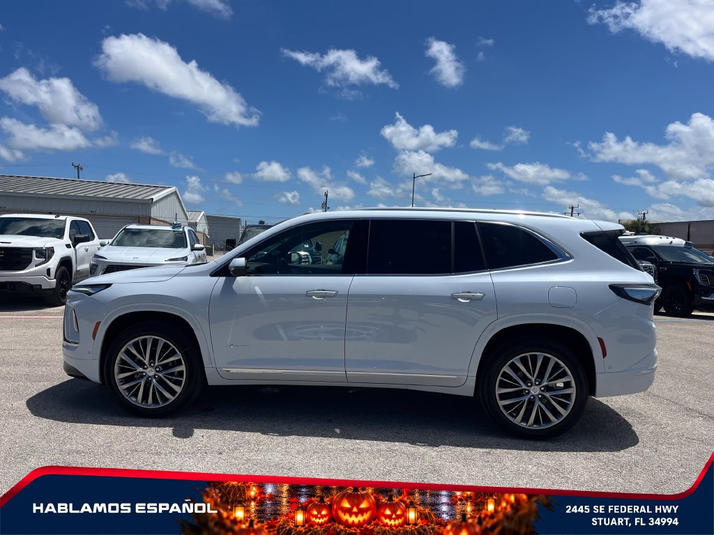 New 2026 Buick Enclave Avenir w/ Super Cruise Package AWD/4WD image 4