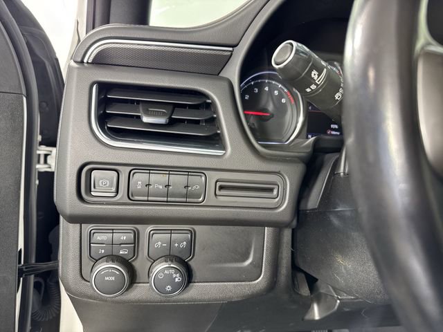 Used 2021 Chevrolet Suburban RST image 14