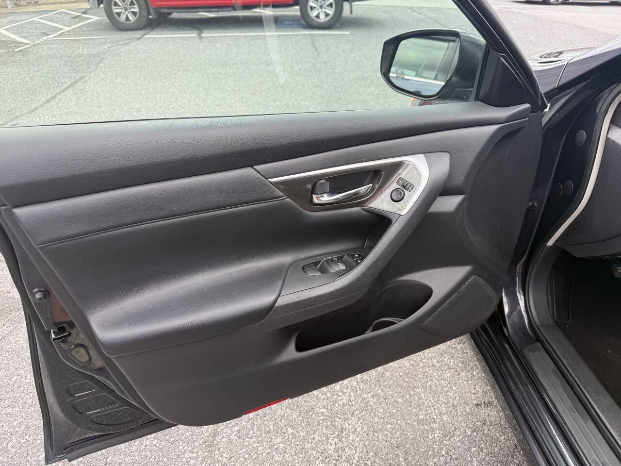 Used 2013 Nissan Altima 3.5 SL FWD image 10