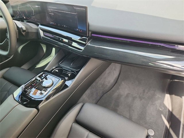 Used 2024 BMW 530i 530i w/ Premium Package image 30