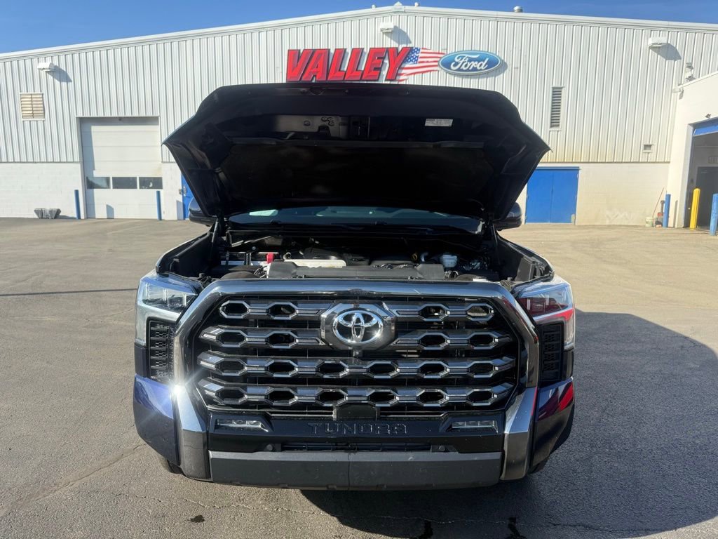 Used 2022 Toyota Tundra Platinum w/ Advanced Package AWD/4WD image 59