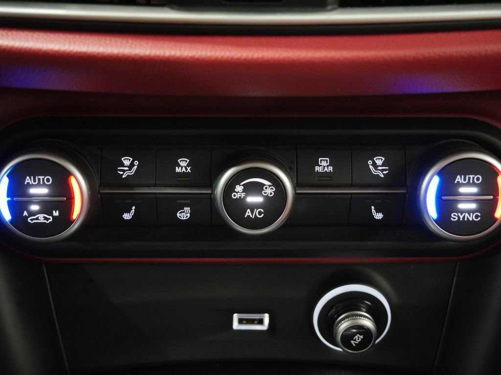 Used 2020 Alfa Romeo Stelvio Sport w/ Cold Weather Package image 19