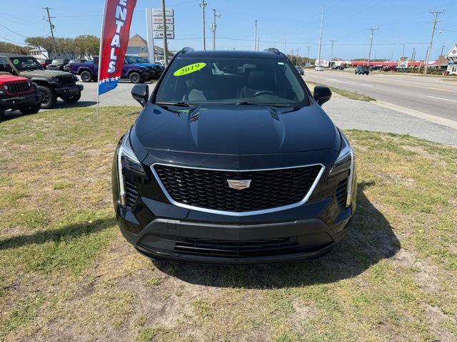 Used 2019 Cadillac XT4 Sport image 2