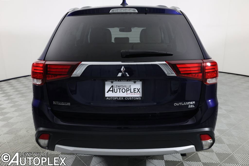 Used 2018 Mitsubishi Outlander SEL FWD image 6