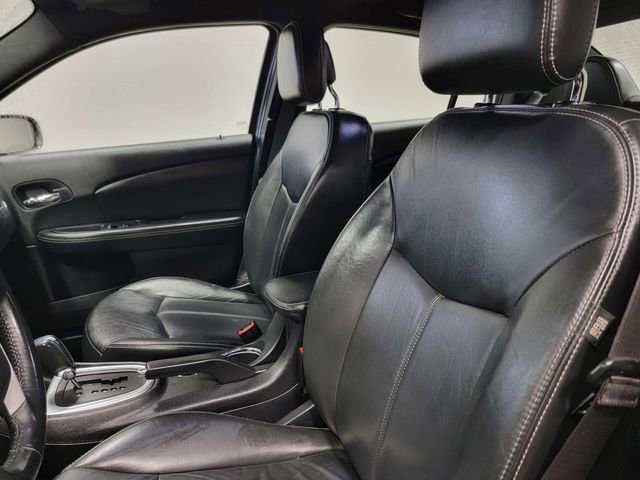 Used 2011 Chrysler 200 Limited image 13