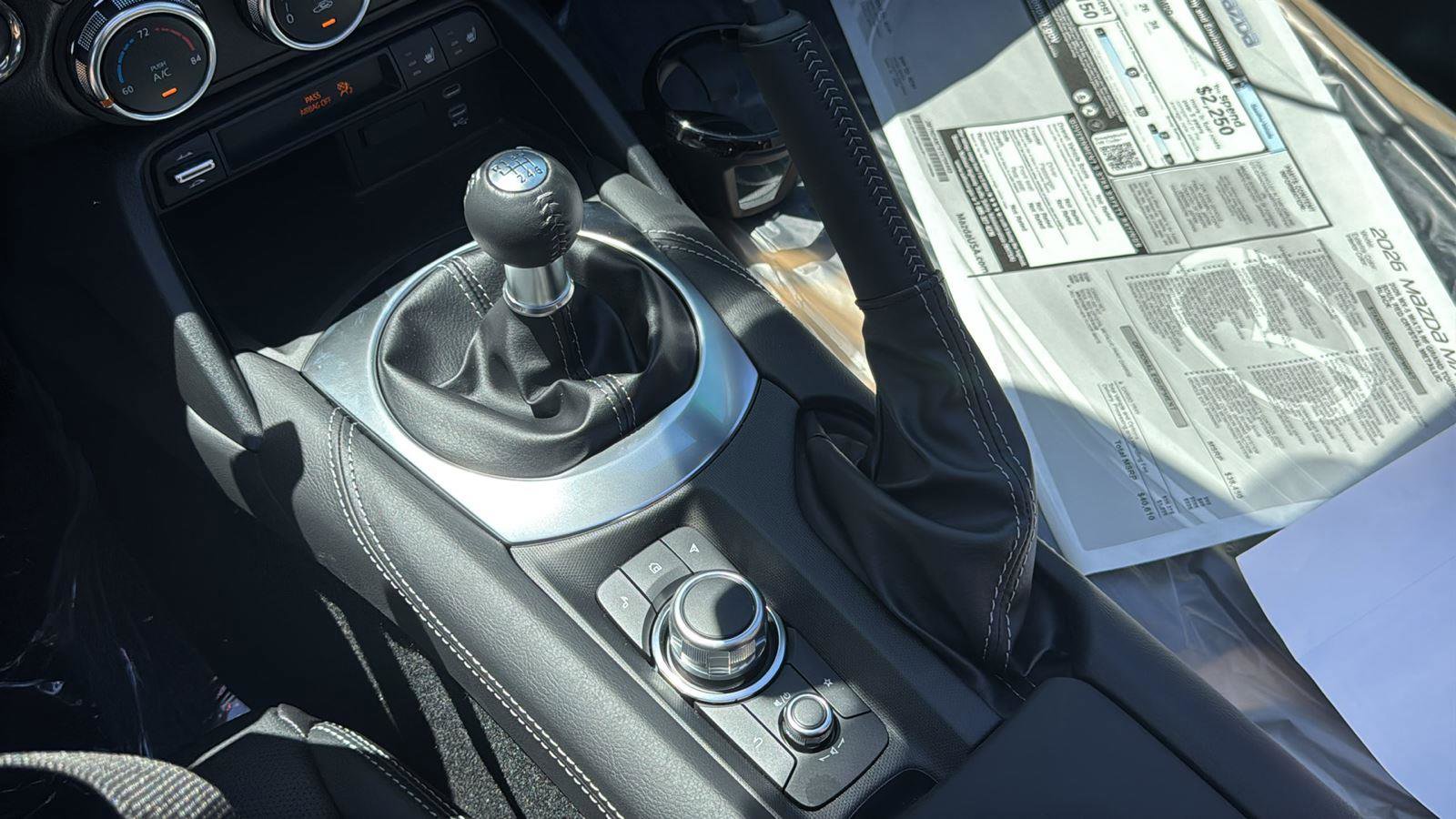 New 2026 MAZDA MX-5 Miata RF Grand Touring w/ Weather Package RWD image 17