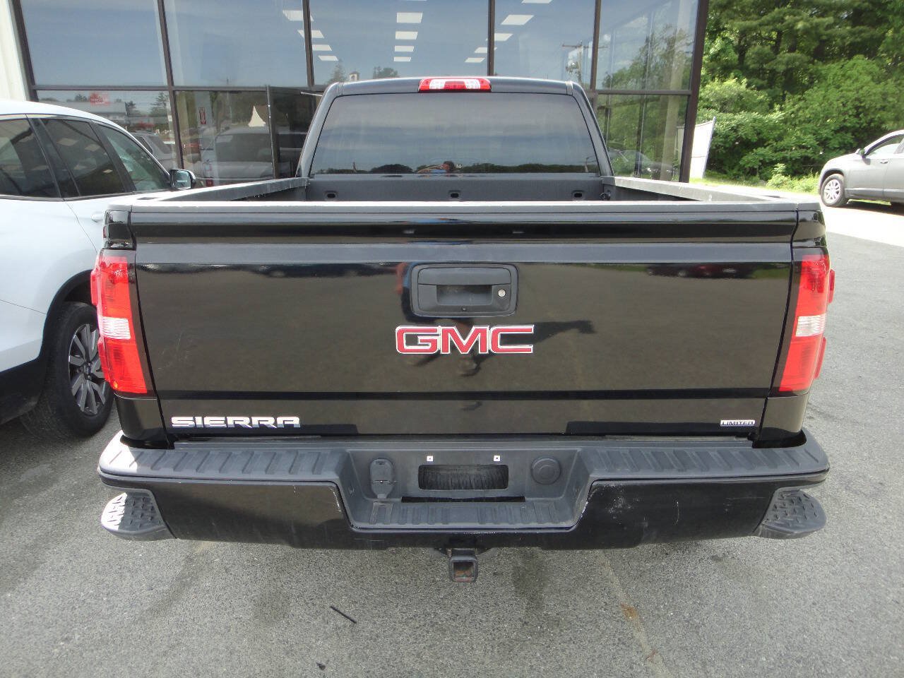 Used 2019 GMC Sierra 1500 Limited w/ Elevation Edition AWD/4WD image 5