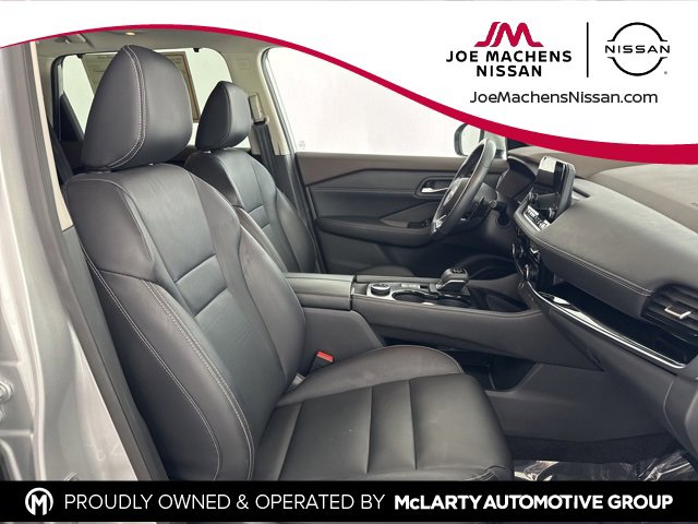 Used 2023 Nissan Rogue SL w/ SL Premium Package image 21