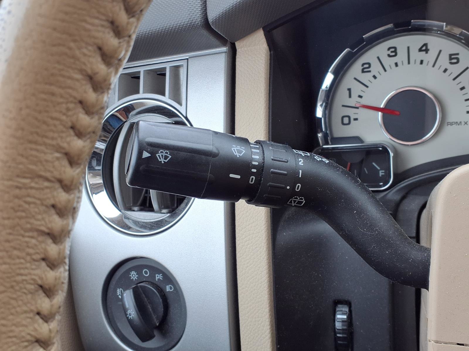 Used 2010 Ford Expedition Eddie Bauer image 22