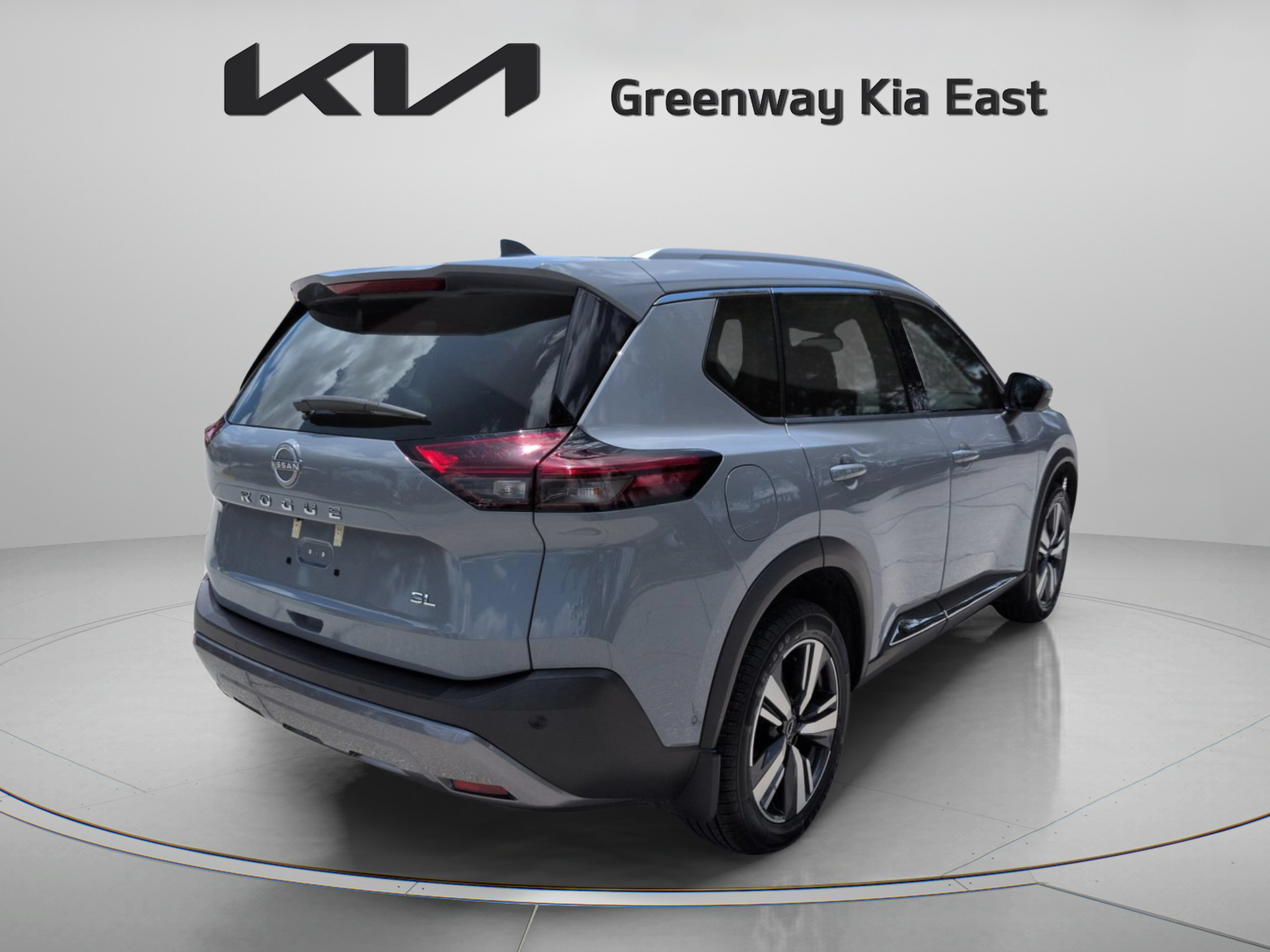 Used 2023 Nissan Rogue SL w/ SL Premium Package FWD image 6