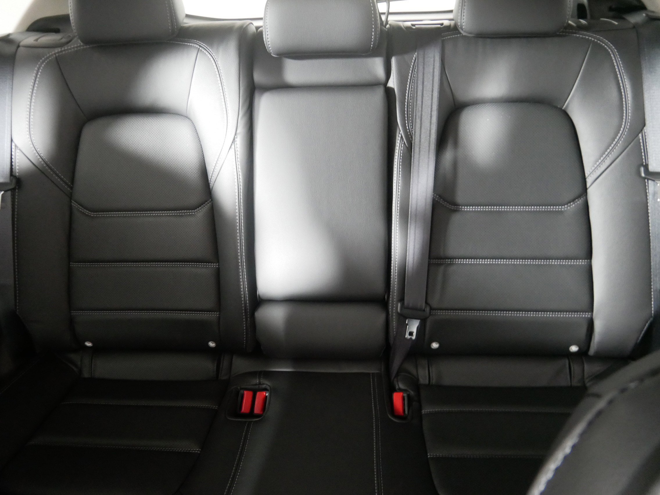 New 2025 MAZDA CX-5 AWD 2.5 S w/ Preferred Package image 3