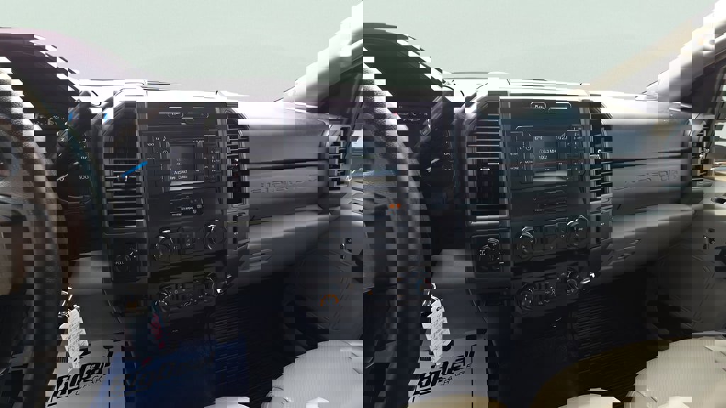 Used 2019 Ford F350 XL w/ Power Equipment Group image 13