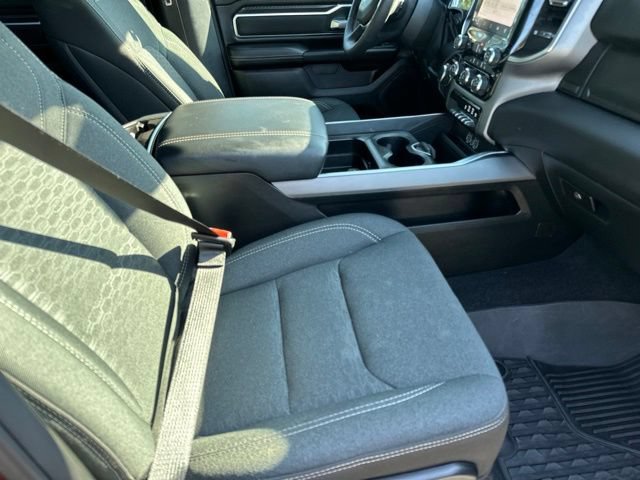 Used 2025 RAM 1500 Big Horn AWD/4WD image 23