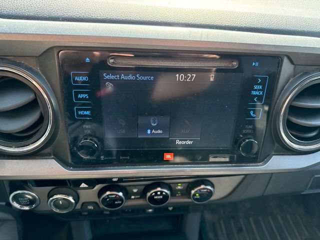 Used 2016 Toyota Tacoma TRD Off-Road AWD/4WD image 28