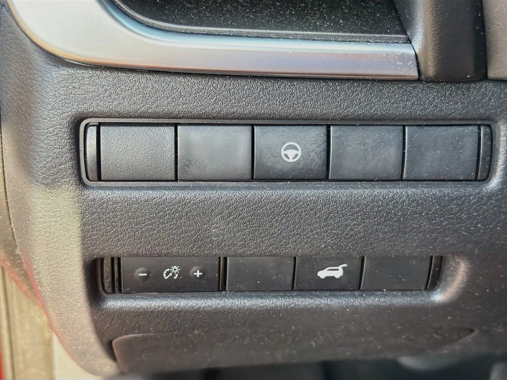 Used 2023 Nissan Rogue SV w/ SV Premium Package AWD/4WD image 23