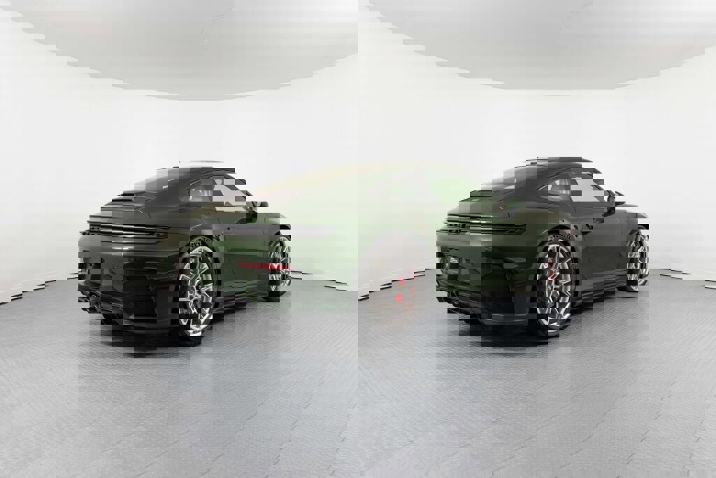 Used 2025 Porsche 911 GT3 image 2