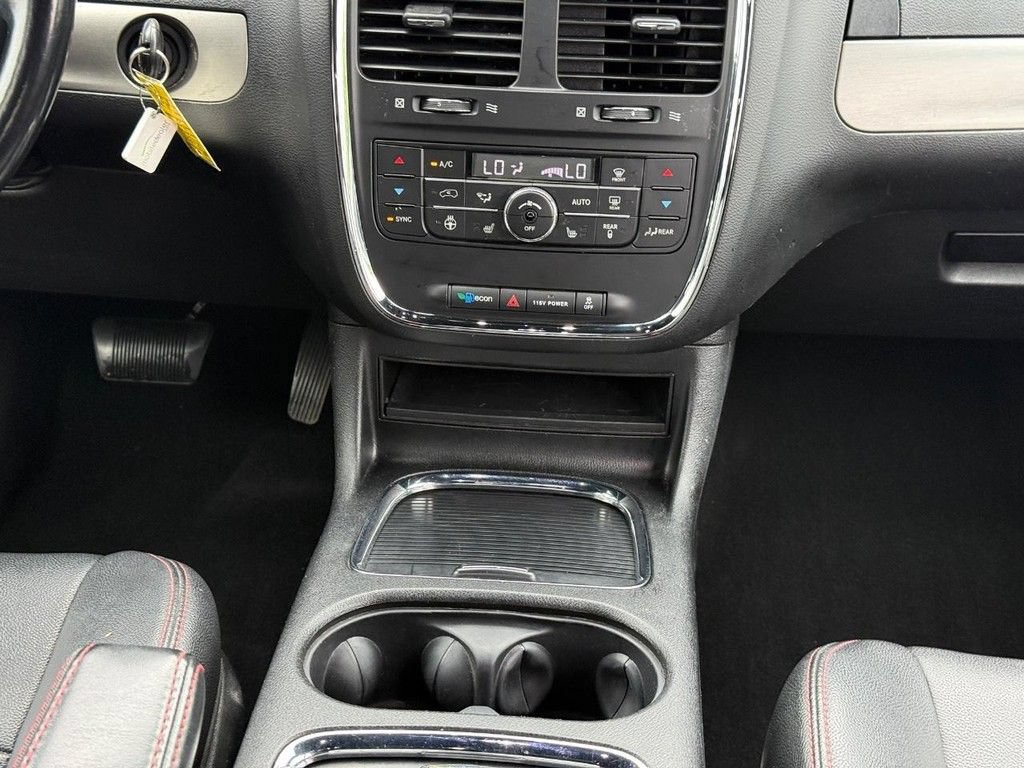 Used 2020 Dodge Grand Caravan GT FWD image 11