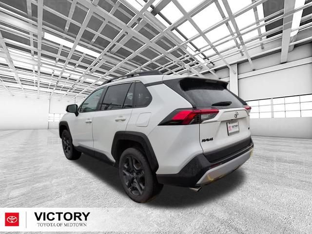 Used 2024 Toyota RAV4 Adventure AWD/4WD image 6