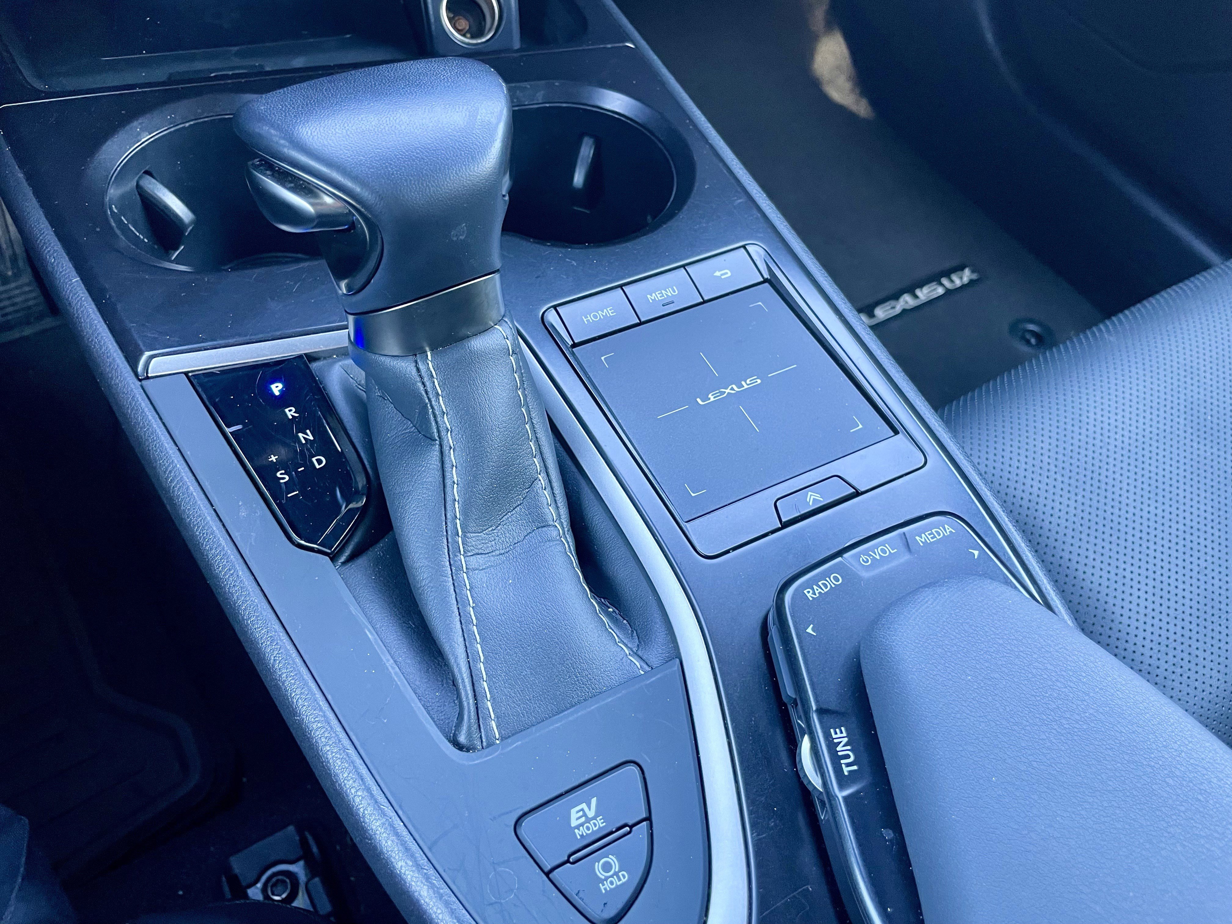 Used 2021 Lexus UX 250h w/ Premium Package AWD/4WD image 20