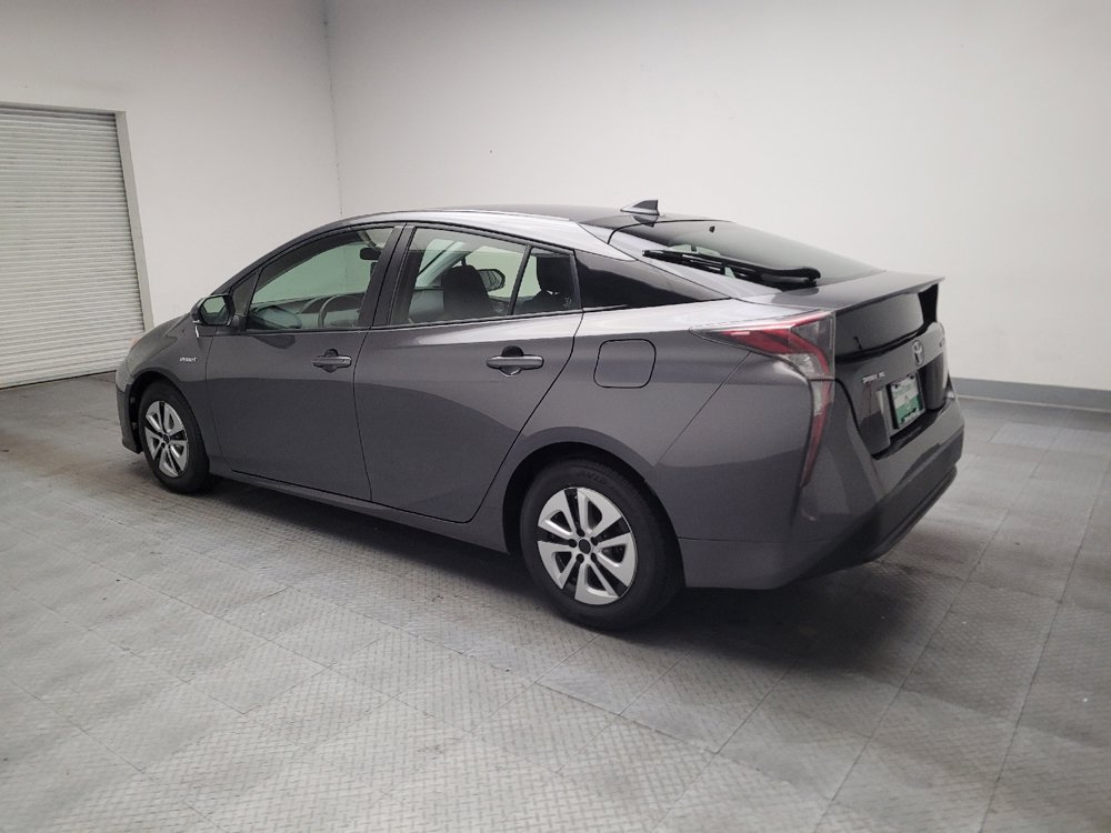 Used 2016 Toyota Prius Two FWD image 3