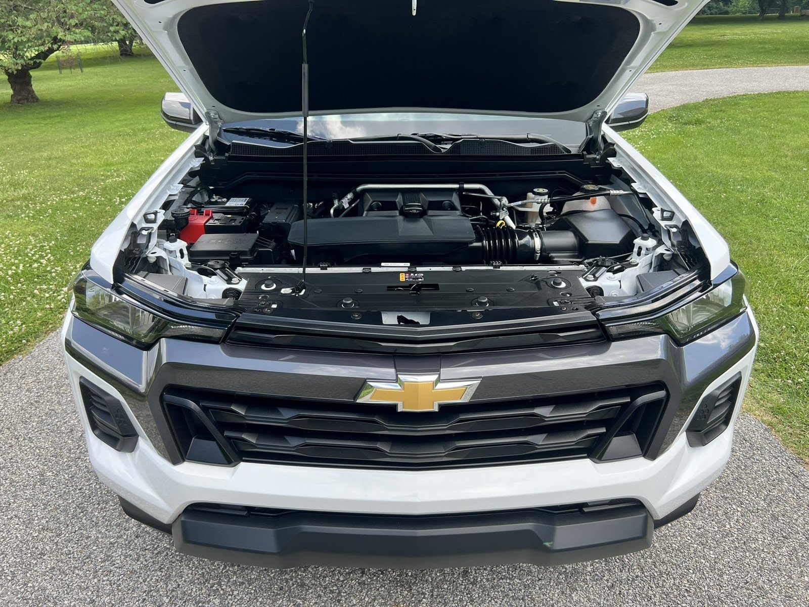 Used 2025 Chevrolet Colorado LT w/ Advanced Trailering Package RWD image 26