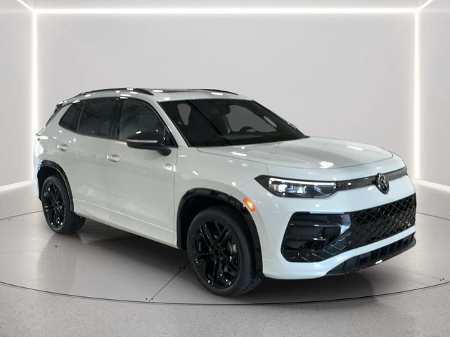 New 2026 Volkswagen Tiguan SE R-Line AWD/4WD image 8