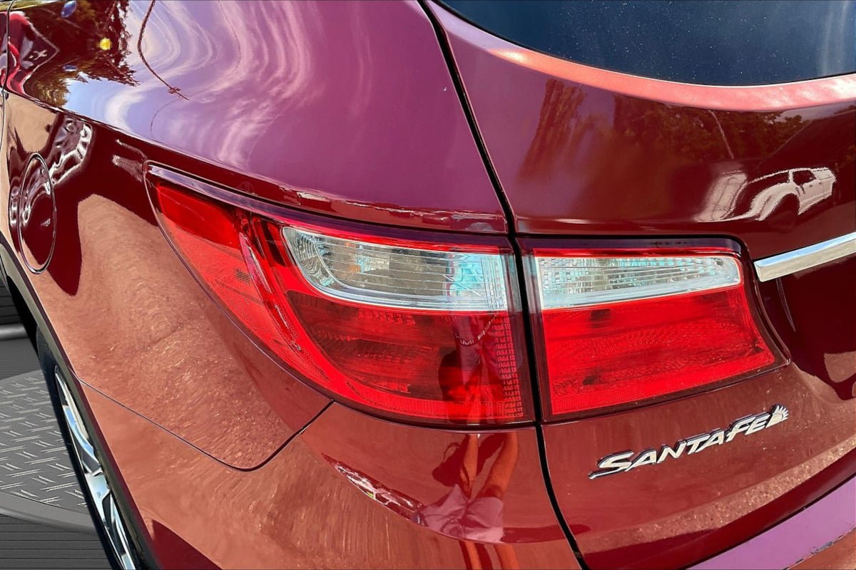 Used 2015 Hyundai Santa Fe GLS AWD/4WD image 22