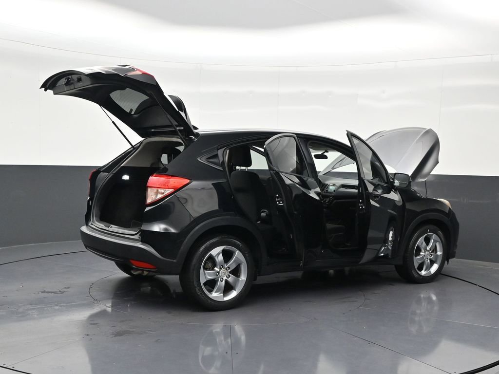 Used 2018 Honda HR-V LX image 31