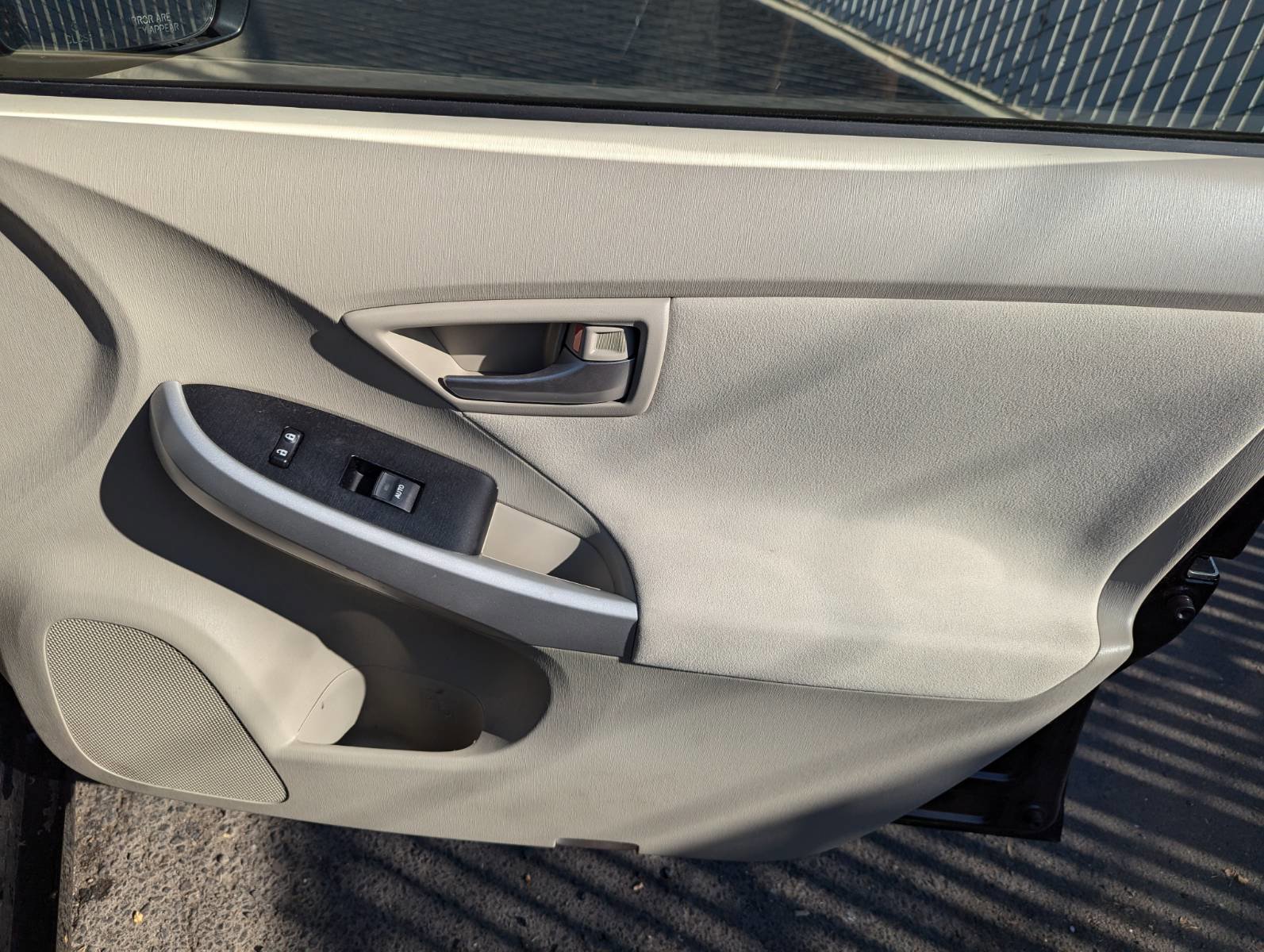 Used 2012 Toyota Prius Three w/ Solar Roof Pkg FWD image 16