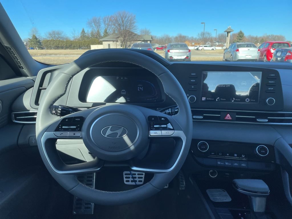 New 2026 Hyundai Elantra Sport image 9