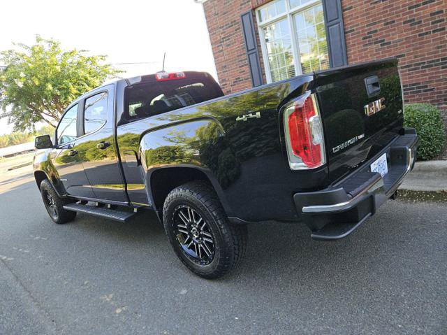 Used 2017 GMC Canyon SLT w/ Trailering Package AWD/4WD image 3