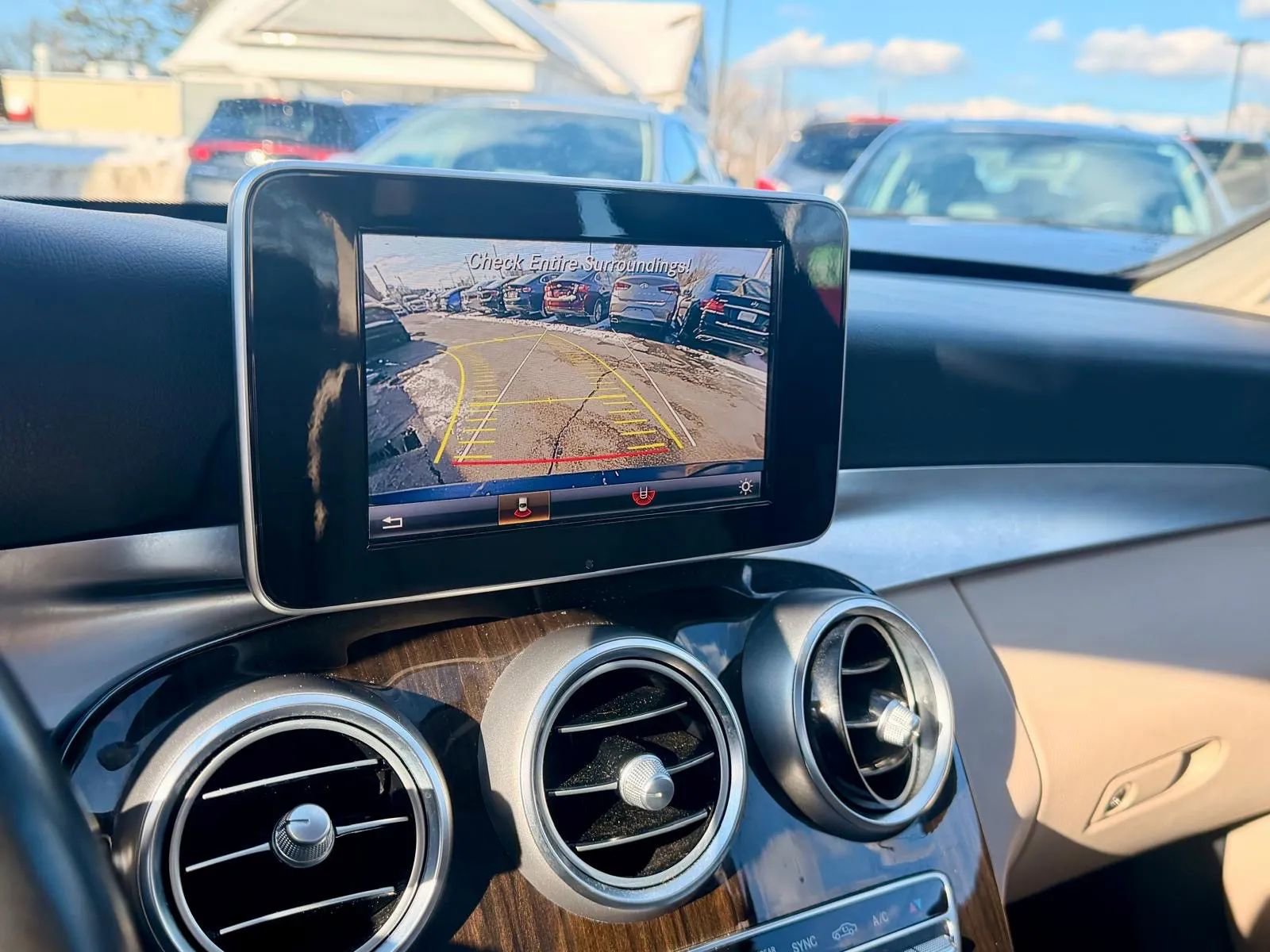 Used 2018 Mercedes-Benz C 300 C 300 4MATIC Sedan 4D image 18