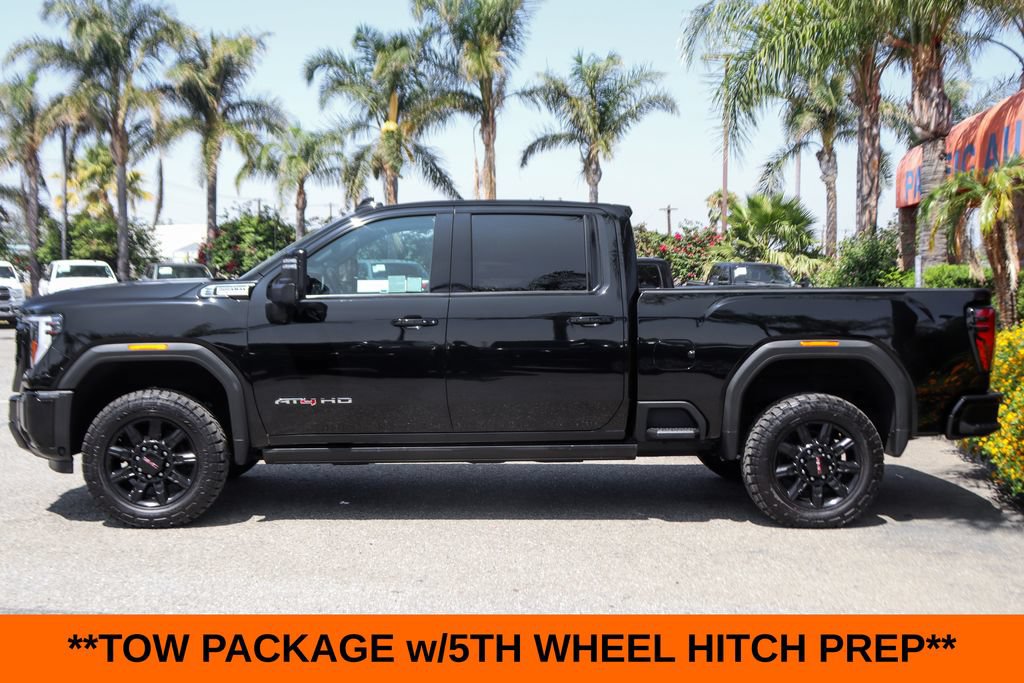 Used 2024 GMC Sierra 2500 AT4 w/ AT4 Preferred Package AWD/4WD image 5
