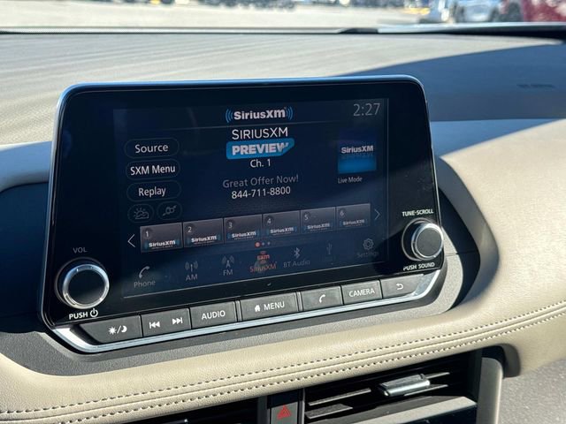 Used 2023 Nissan Rogue SV image 29