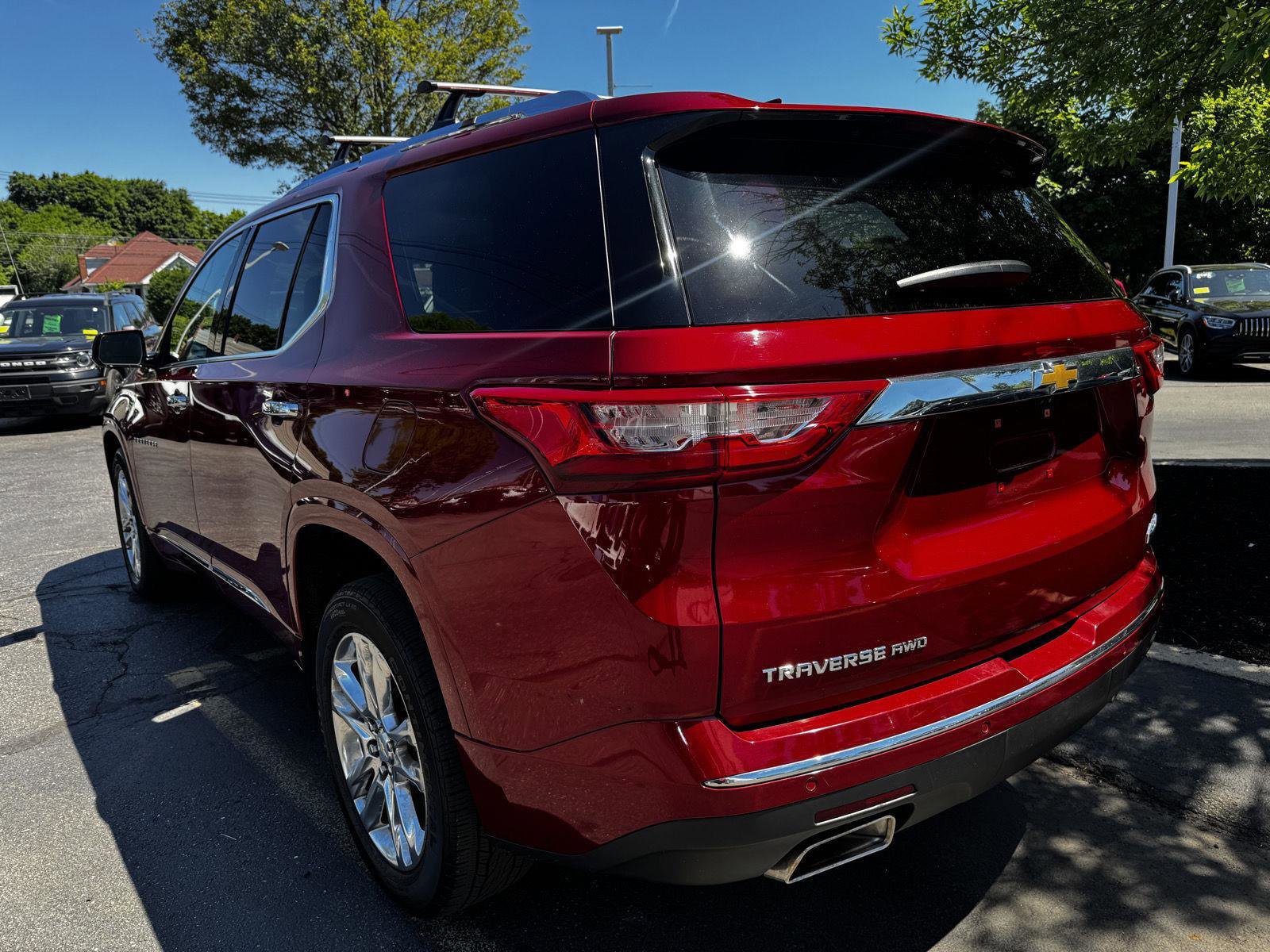 Certified 2019 Chevrolet Traverse High Country w/ LPO, Floor Liner Package AWD/4WD image 4